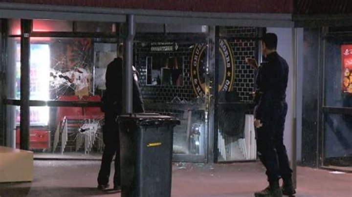 Grubbies Redbank Plains, Strathpine hit in suspected arson attack